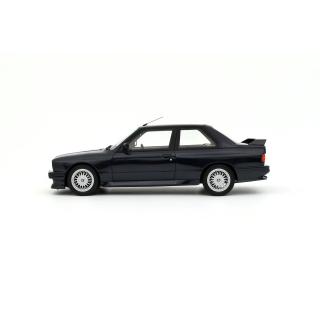 BMW (E30) M3 Europameister Macau Bleu Metallic 1988 OttO mobile 1:18 Resinemodell (Türen, Motorhaube... nicht zu öffnen!)
